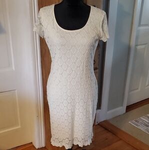 Ronni Nicole Cream Lace Midi Dress